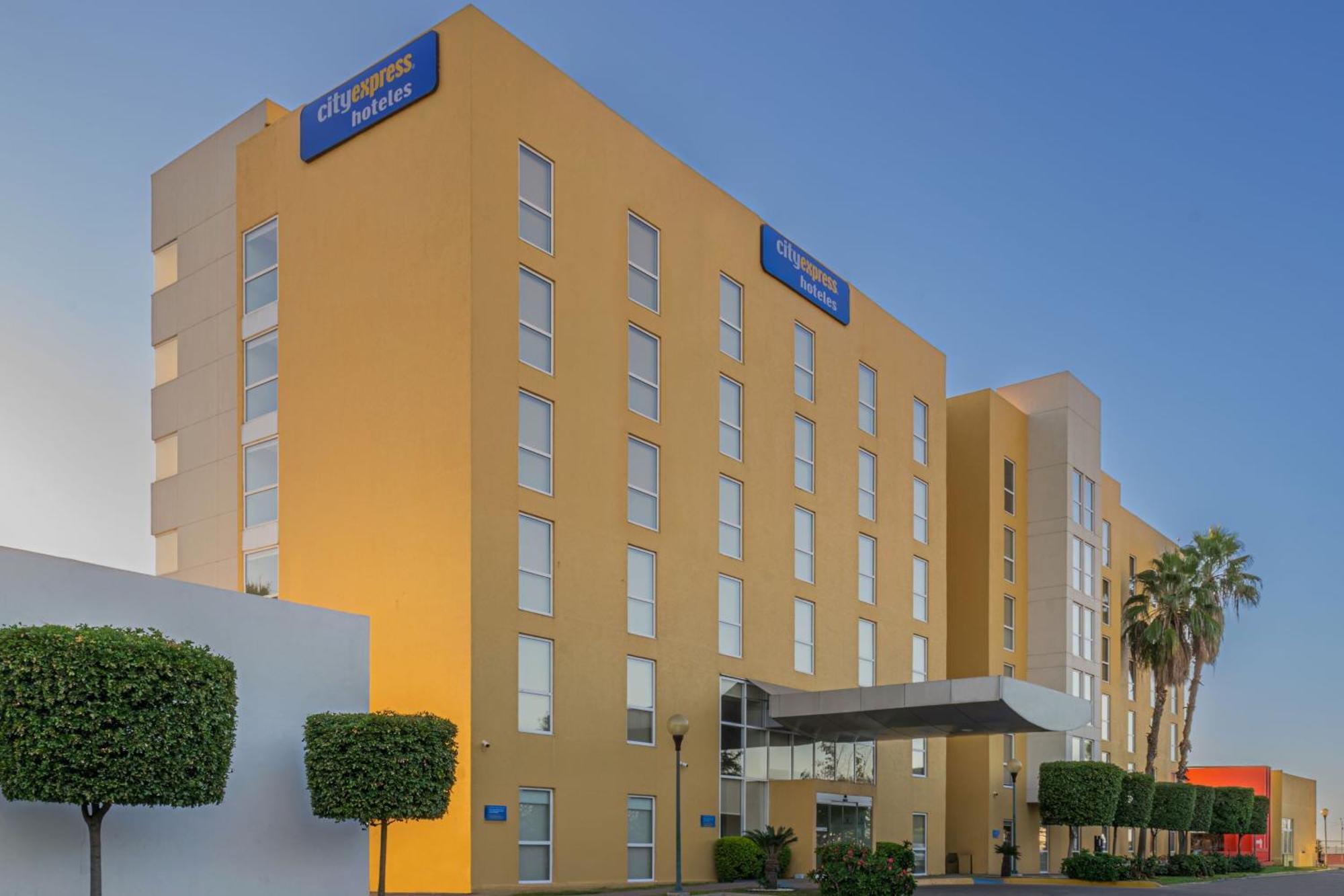 City Express By Marriott Culiacan Exterior photo